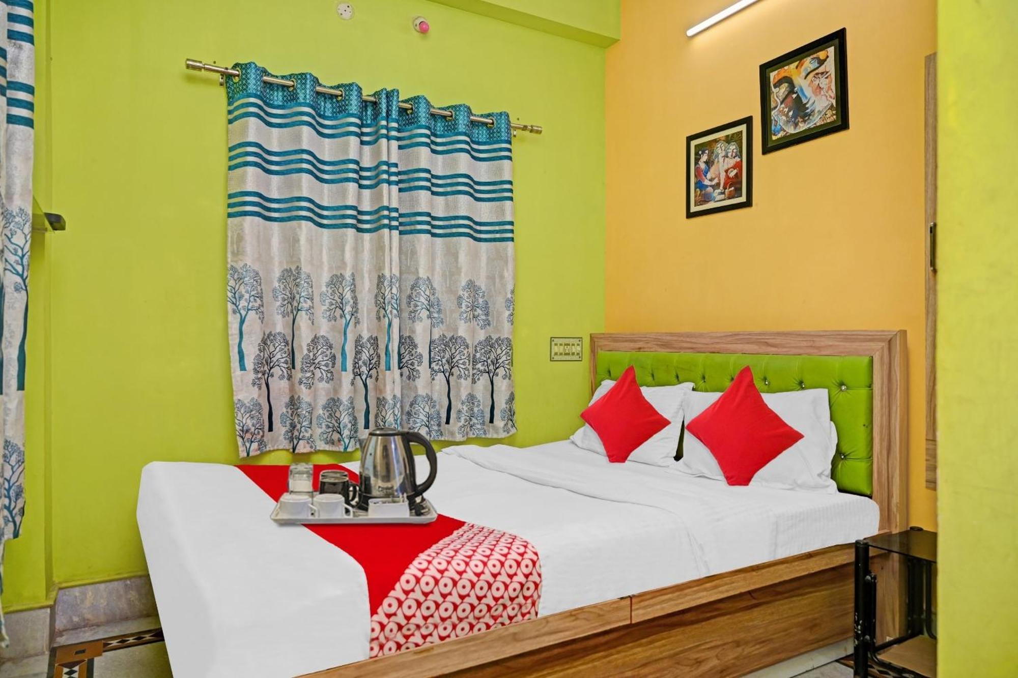 Oyo Flagship Shree Corporate Near Tcs Gitabitan Hotel Kolkata
