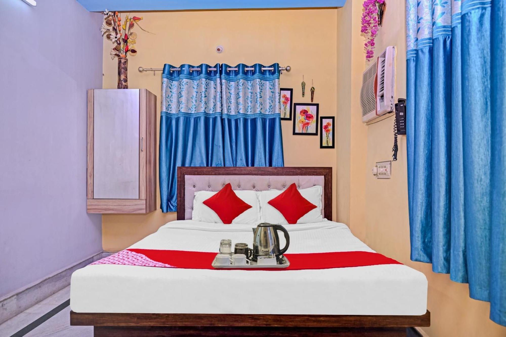 Oyo Flagship Shree Corporate Near Tcs Gitabitan Kolkata